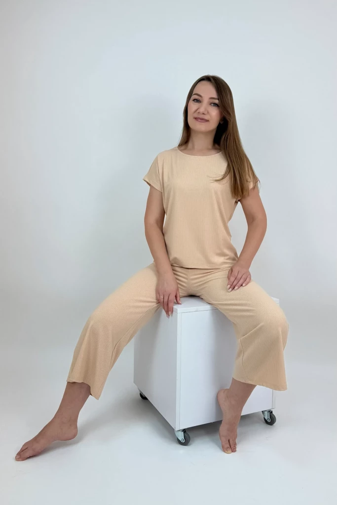 Комплект жіночий